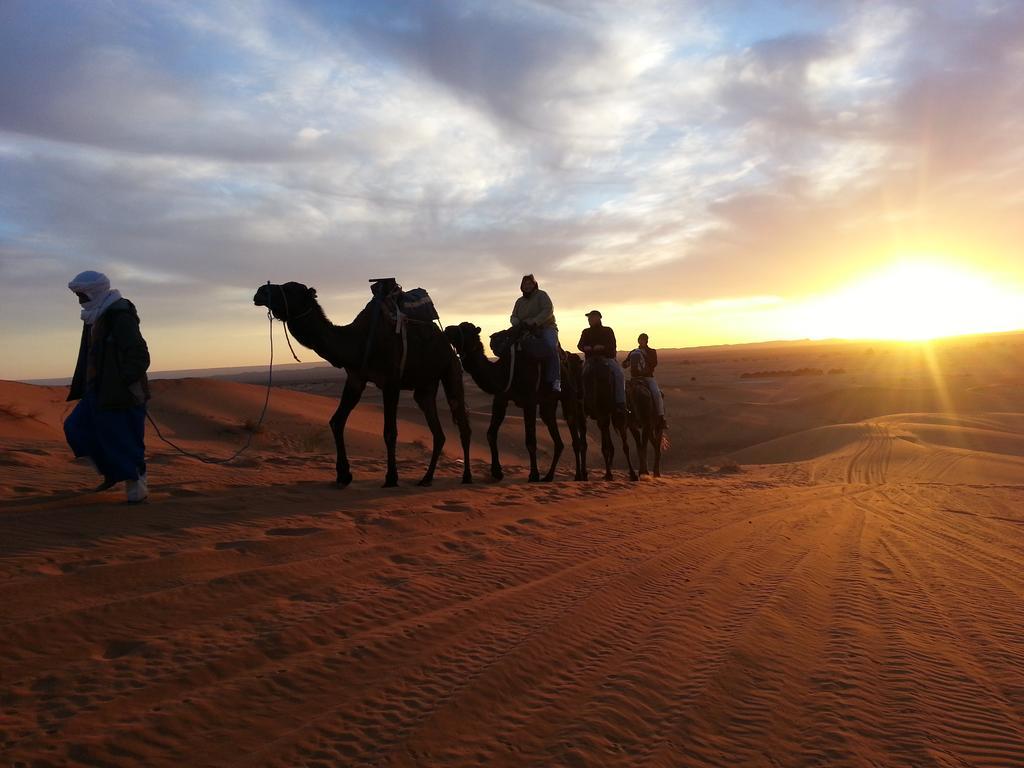 Bivouac Le Petit Prince Merzouga Eksteriør billede